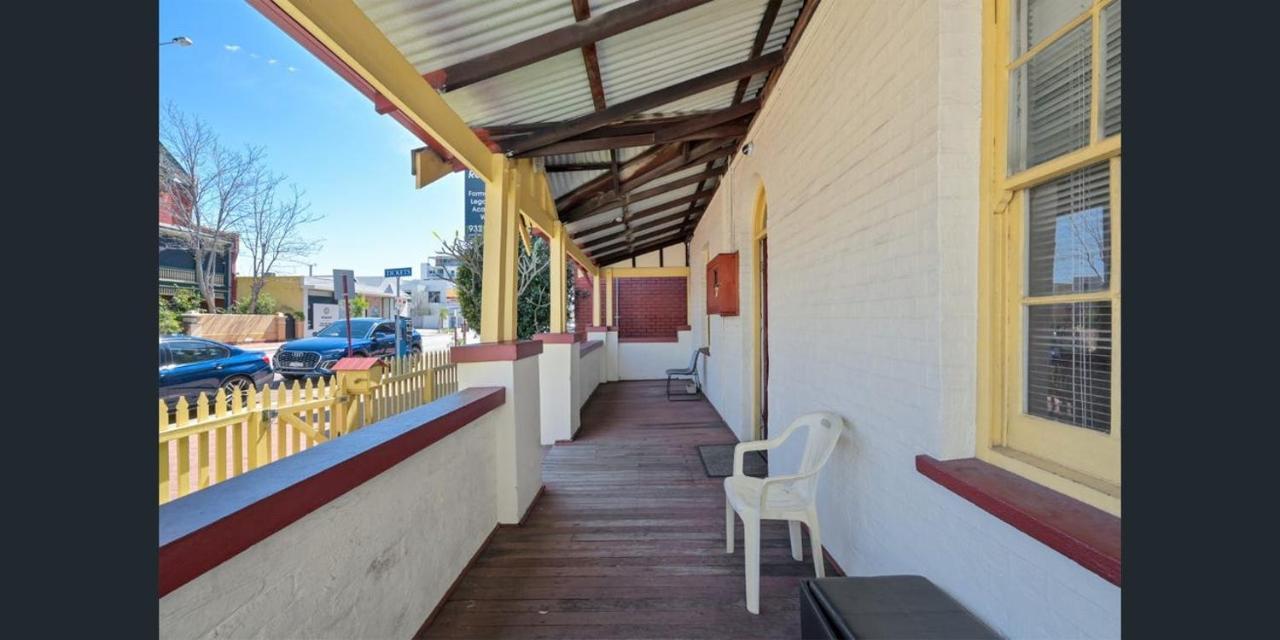 Emu Backpackers Perth - Note - Valid Passport Required For Check Inホステル エクステリア 写真